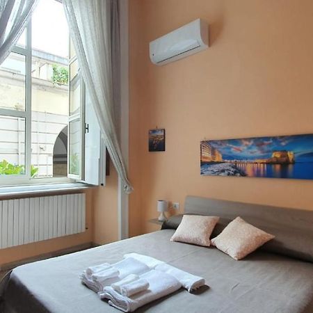 نابولي Le Vie Del Centro - B&B المظهر الخارجي الصورة
